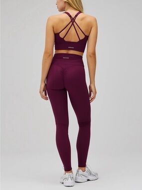 NEW Exercere Sculpt Scrunch Tights Deep Plum Medium Activewear